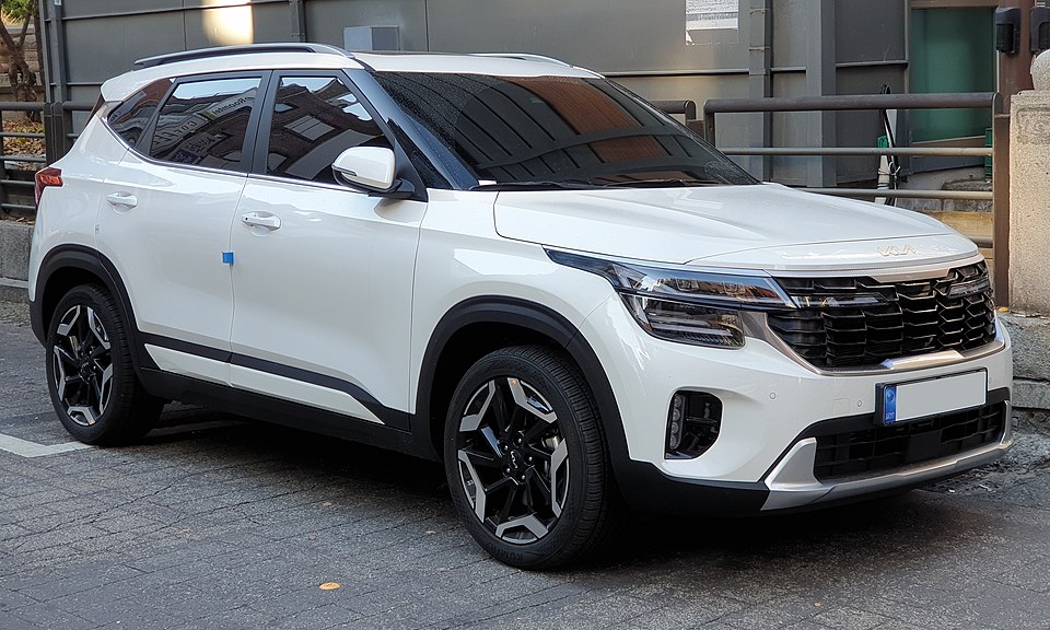 KIA Hycross